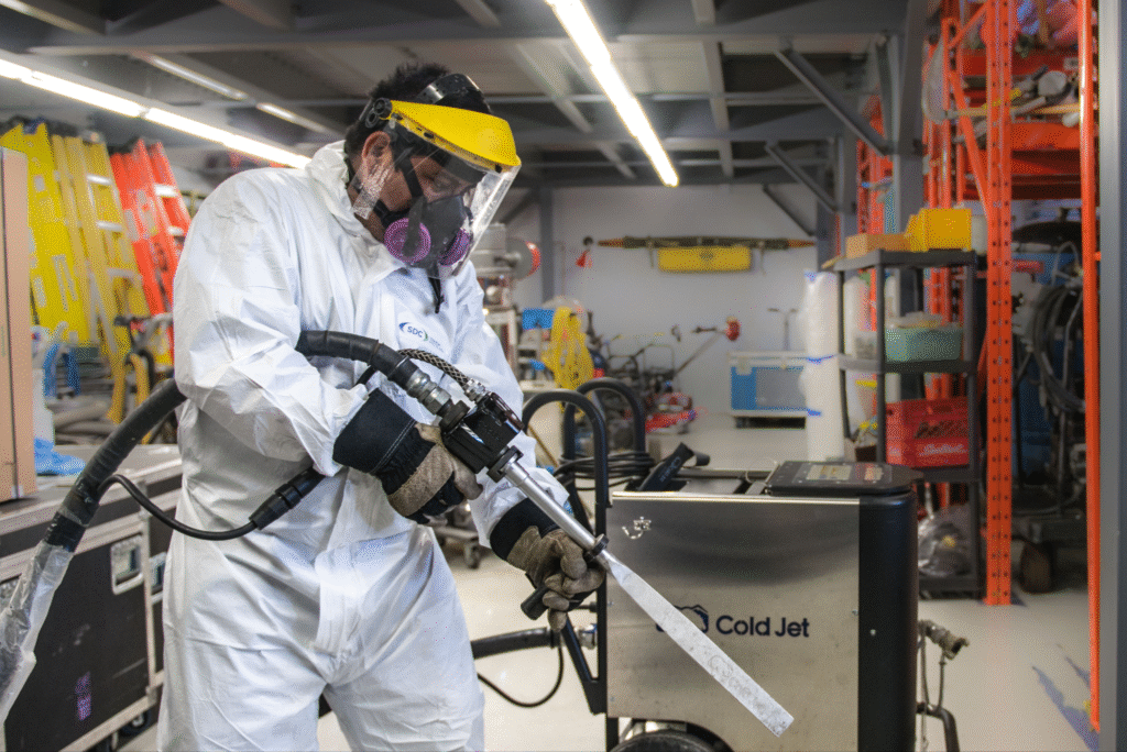 Comment se déroule une intervention de dépoussiérage en hauteur avec SDC